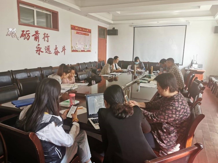 80b75db1ebb040fd885f4300765a864c.jpg 80b75db1ebb040fd885f4300765a864c.jpg